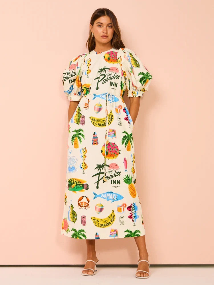 Well Tailored Dress with a Graceful Silhouette