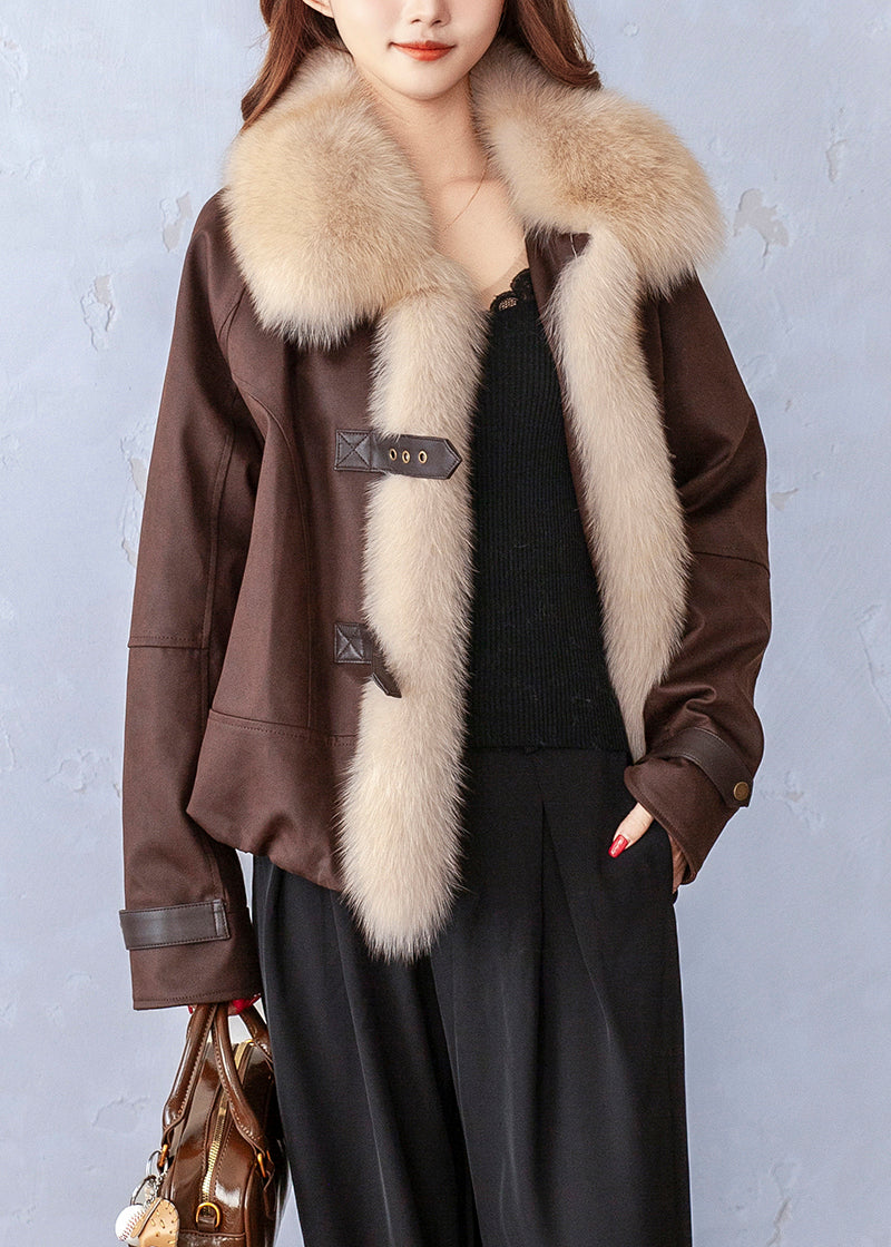 Well Tailored Jacket with a Graceful Silhouette