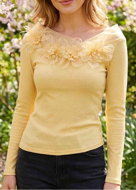 Classic Vintage Shirt with a Flattering Fit