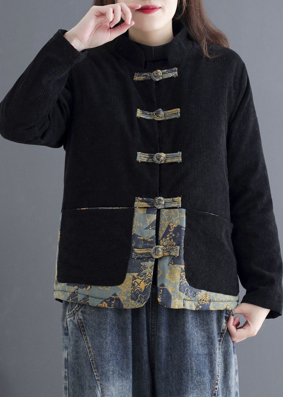 Beautifully Finished Coat in a Timeless Design