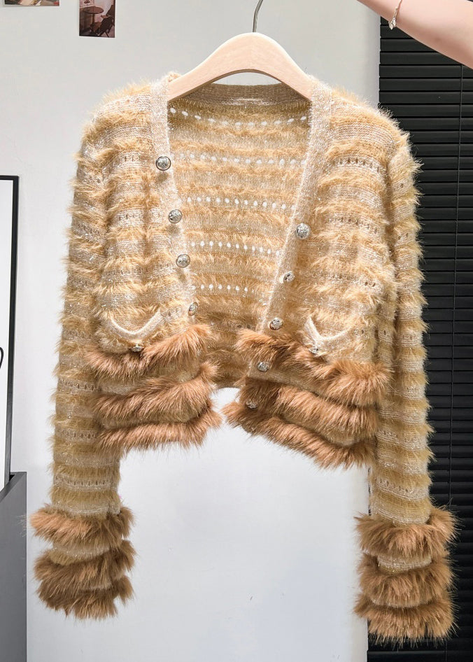 Elegantly Styled Coat for Everyday Wear