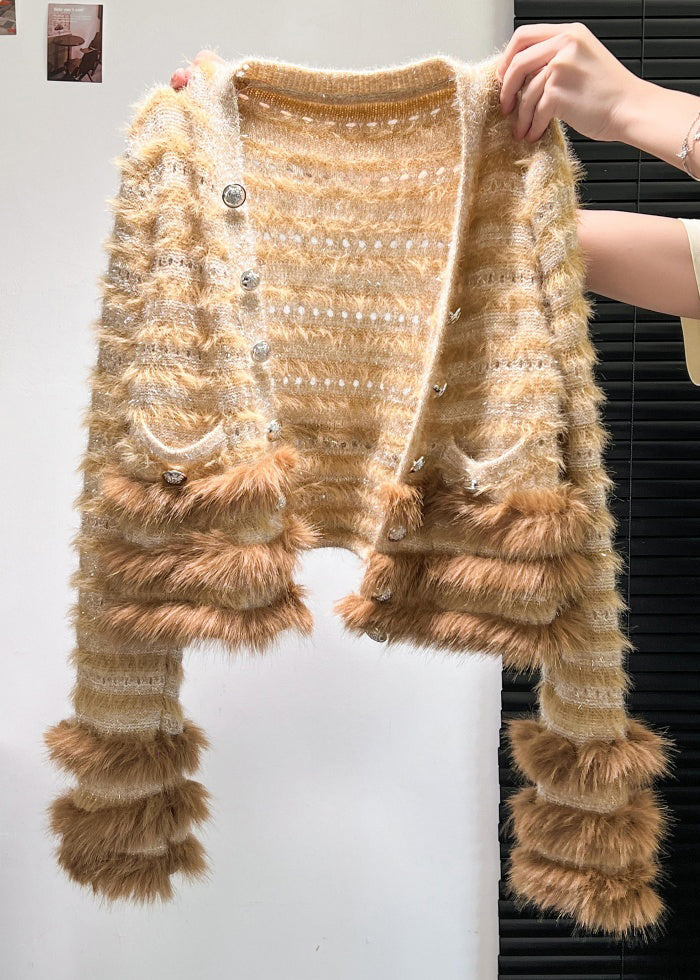 Elegantly Styled Coat for Everyday Wear