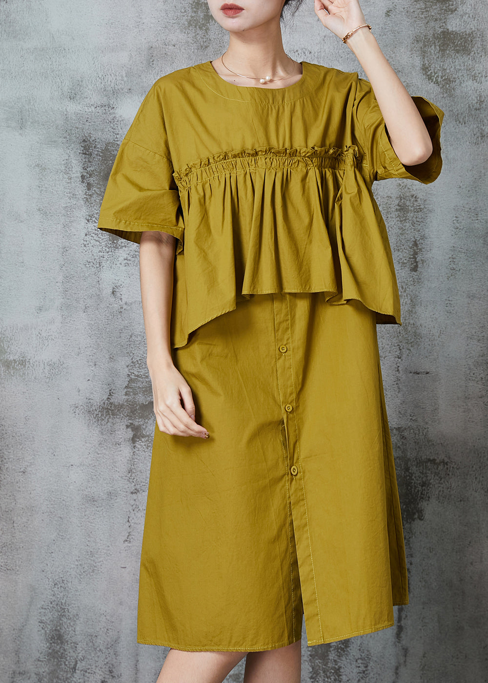 Sophisticated Dress with a Clean Classic Look