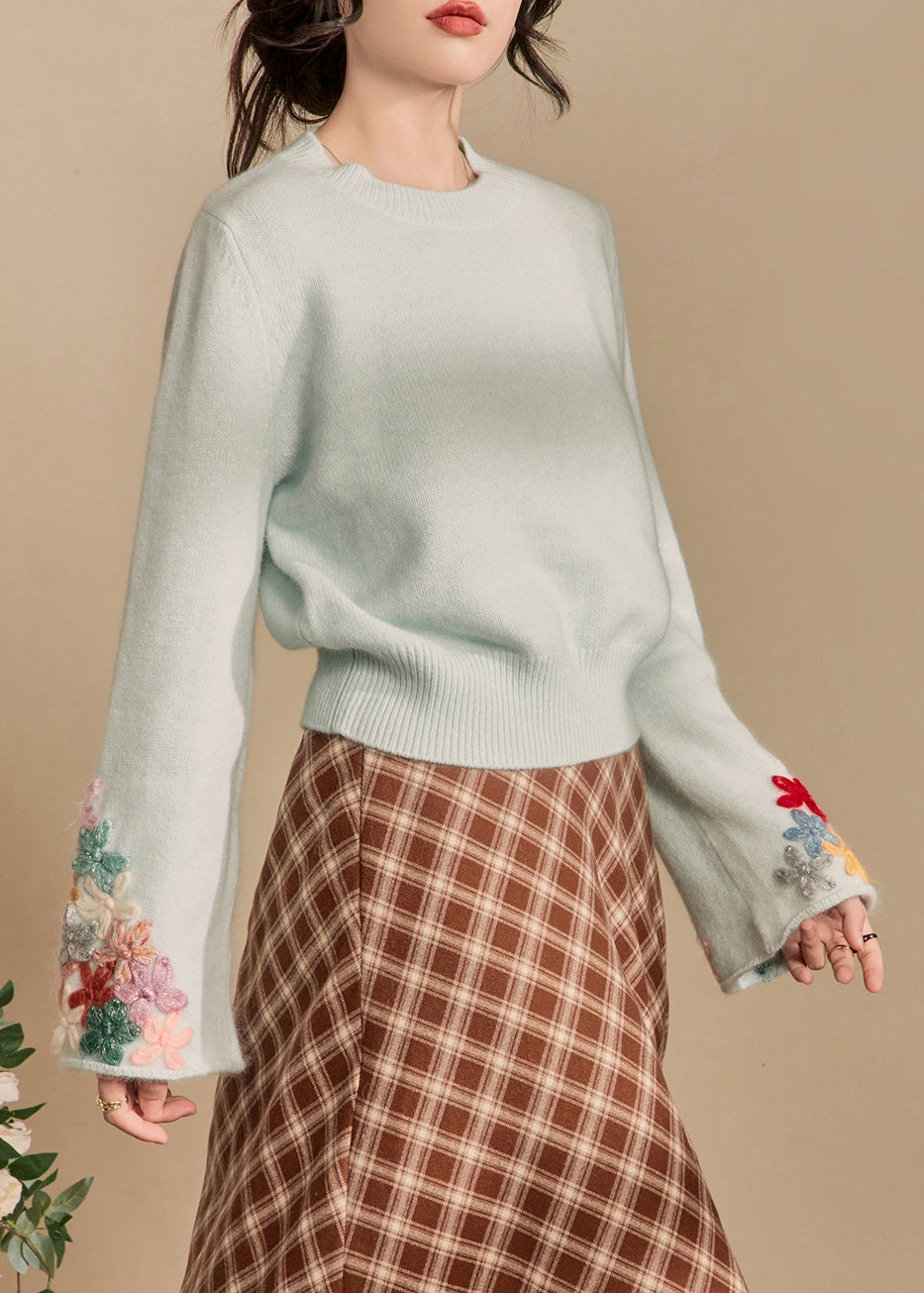 Elegantly Styled Sweater for Everyday Wear