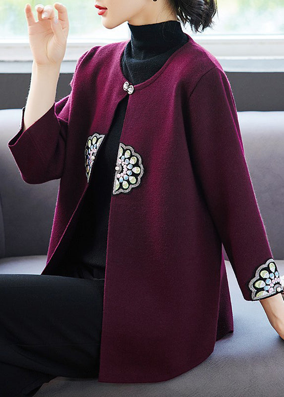 Beautifully Finished Coat in a Timeless Design
