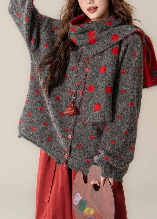 Effortlessly Elegant Coat with a Timeless Design