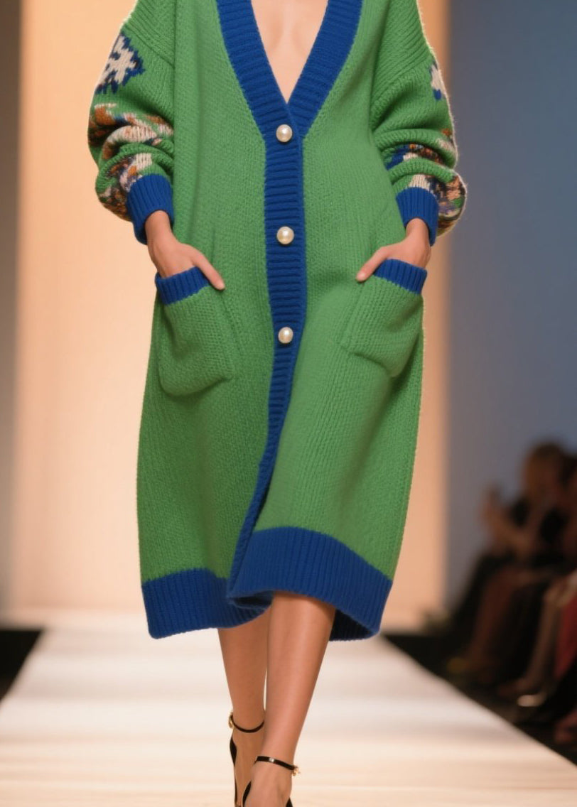 Elegantly Styled Coat for Everyday Wear