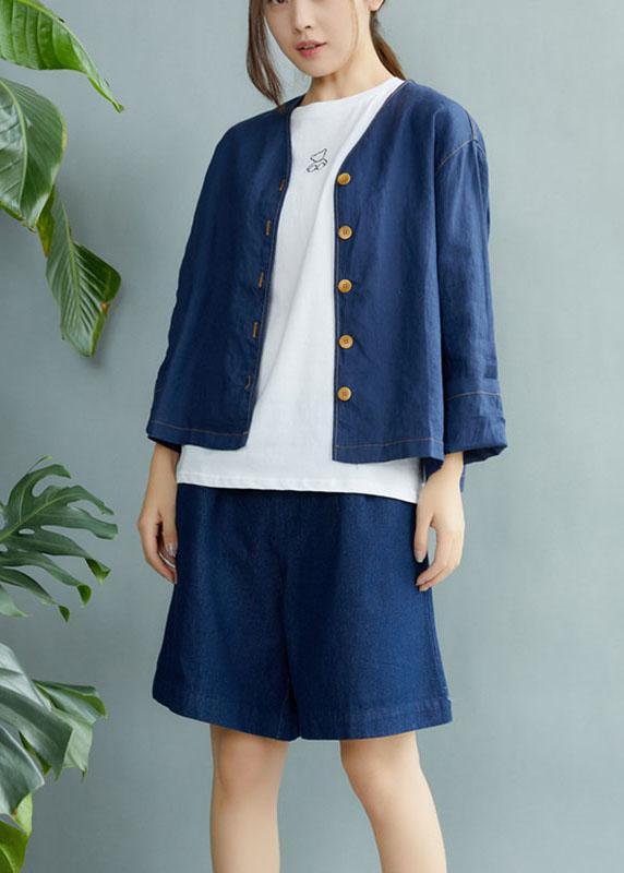 Effortlessly Elegant Coat with a Timeless Design