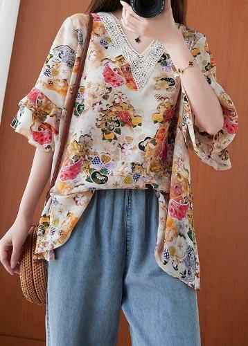 Classic Vintage Top with a Flattering Fit