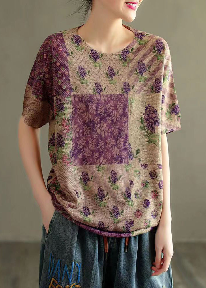 Well Tailored Top with a Graceful Silhouette