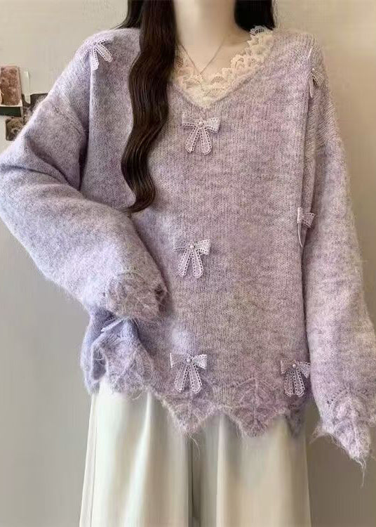 Classic Vintage Sweater with a Flattering Fit