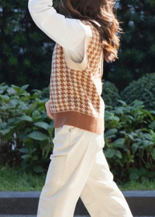 Gracefully Styled Shirt for Any Occasion