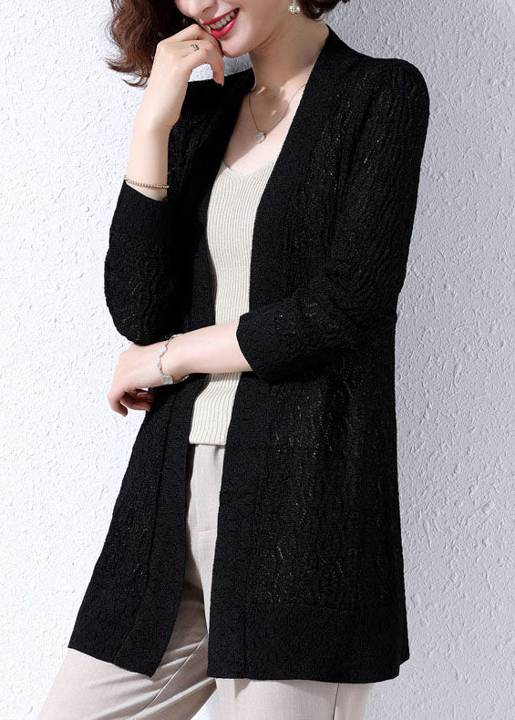 Effortlessly Elegant Cardigan with a Timeless Design