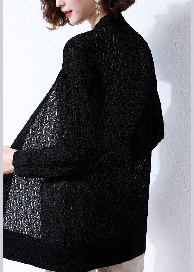 Effortlessly Elegant Cardigan with a Timeless Design
