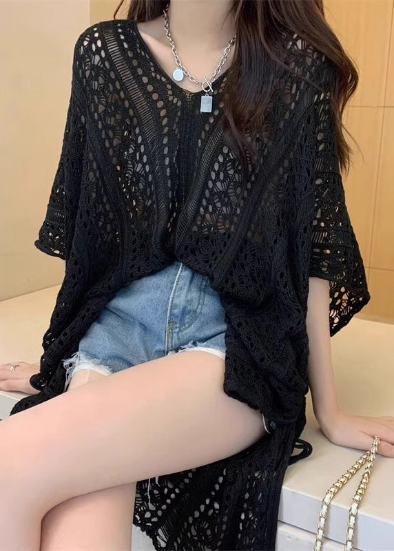Effortlessly Elegant Top with a Timeless Design