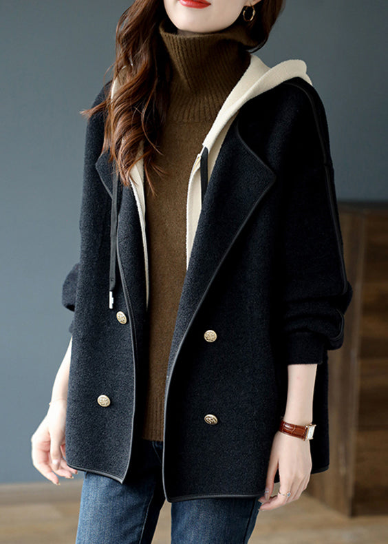 Classic Vintage Coat with a Flattering Fit