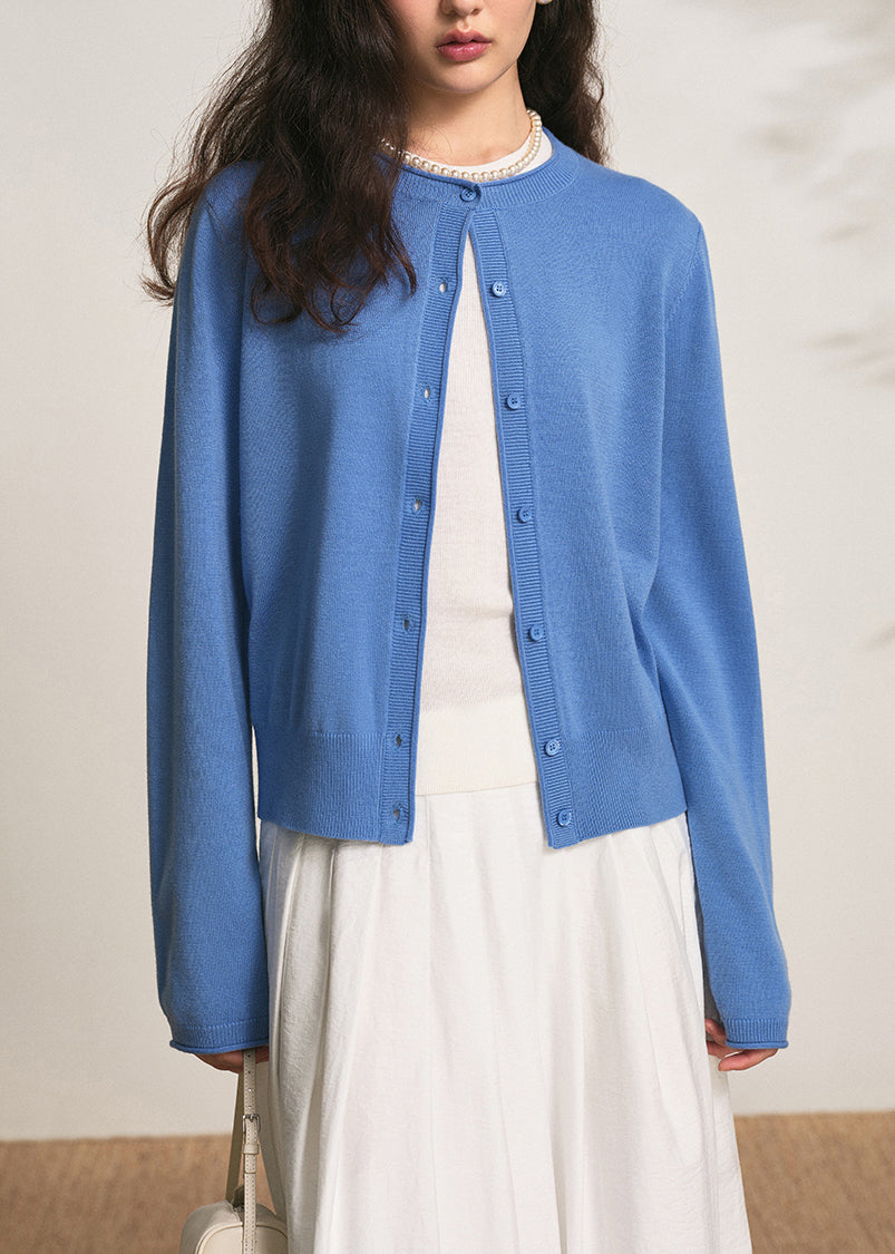 Polished Cardigan with an Effortless Classic Look
