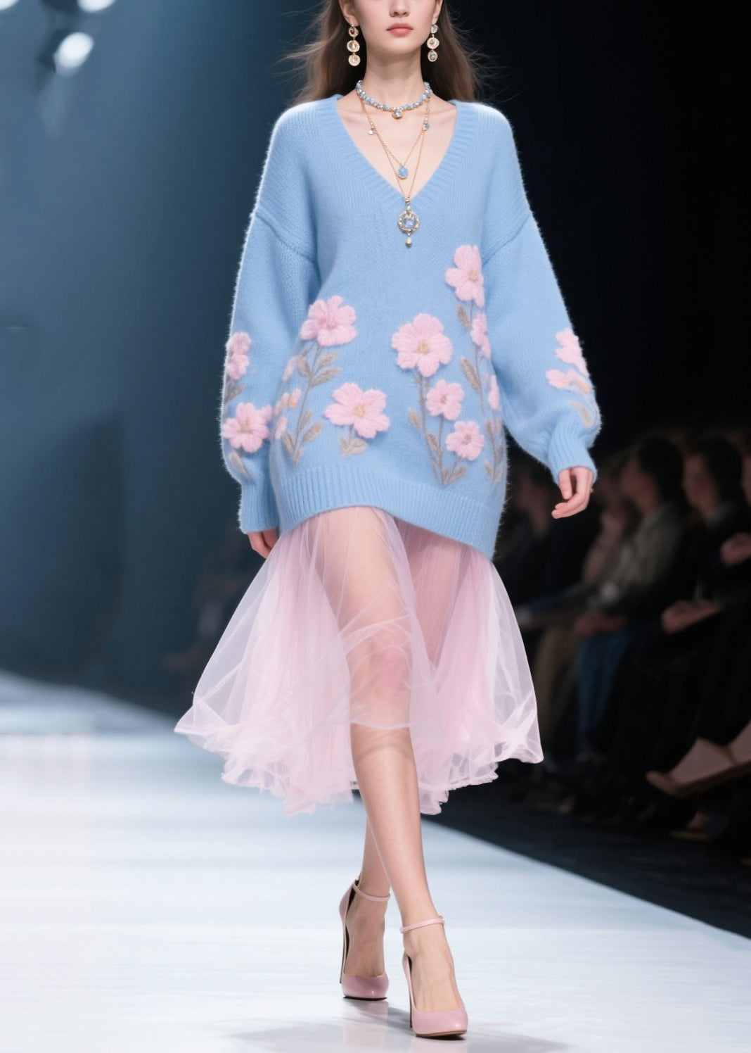 Well Tailored Dress with a Graceful Silhouette