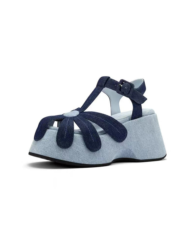 Graceful Orthopedic Sandals for Modern Look