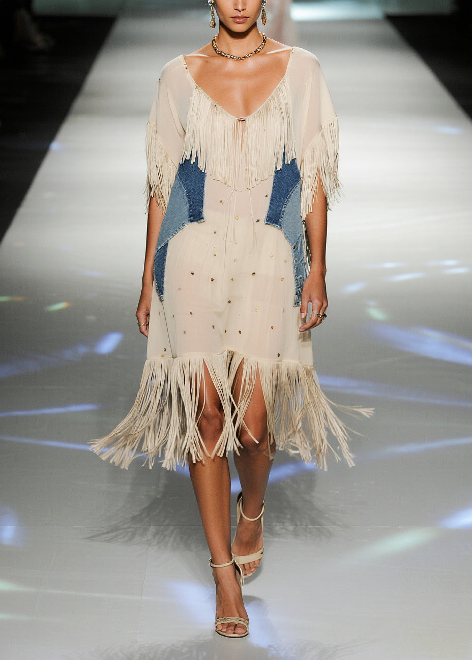 Well Tailored Dress with a Graceful Silhouette