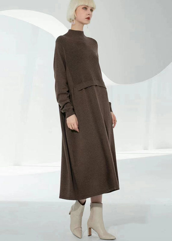 Well Tailored Sweater with a Graceful Silhouette