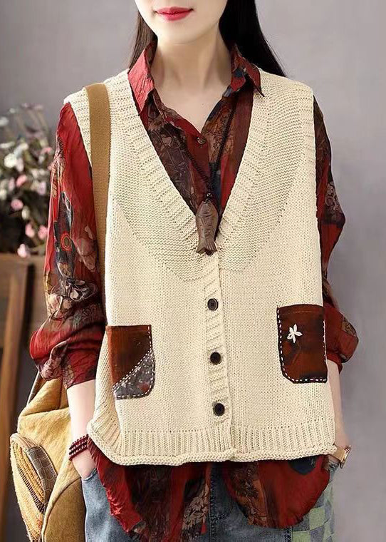 Well Tailored Coat with a Graceful Silhouette