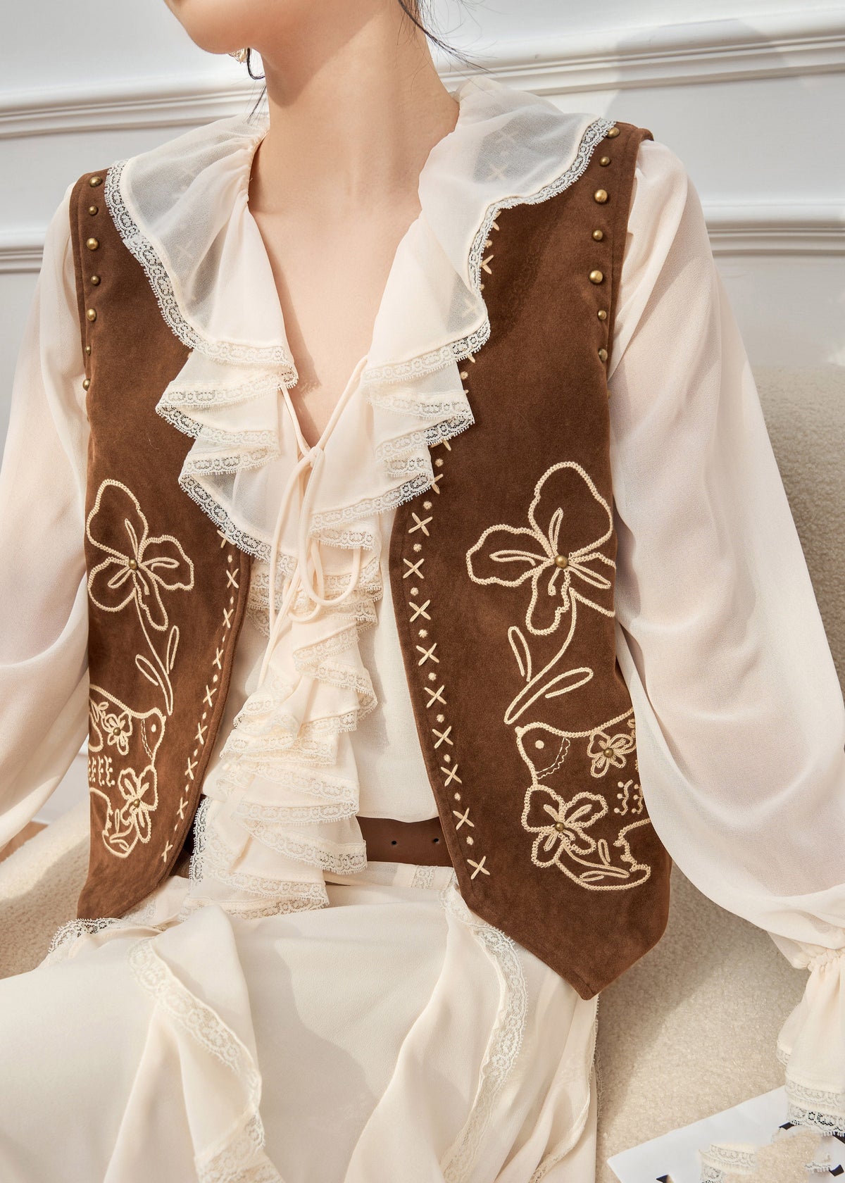 Elegantly Styled Shirt for Everyday Wear