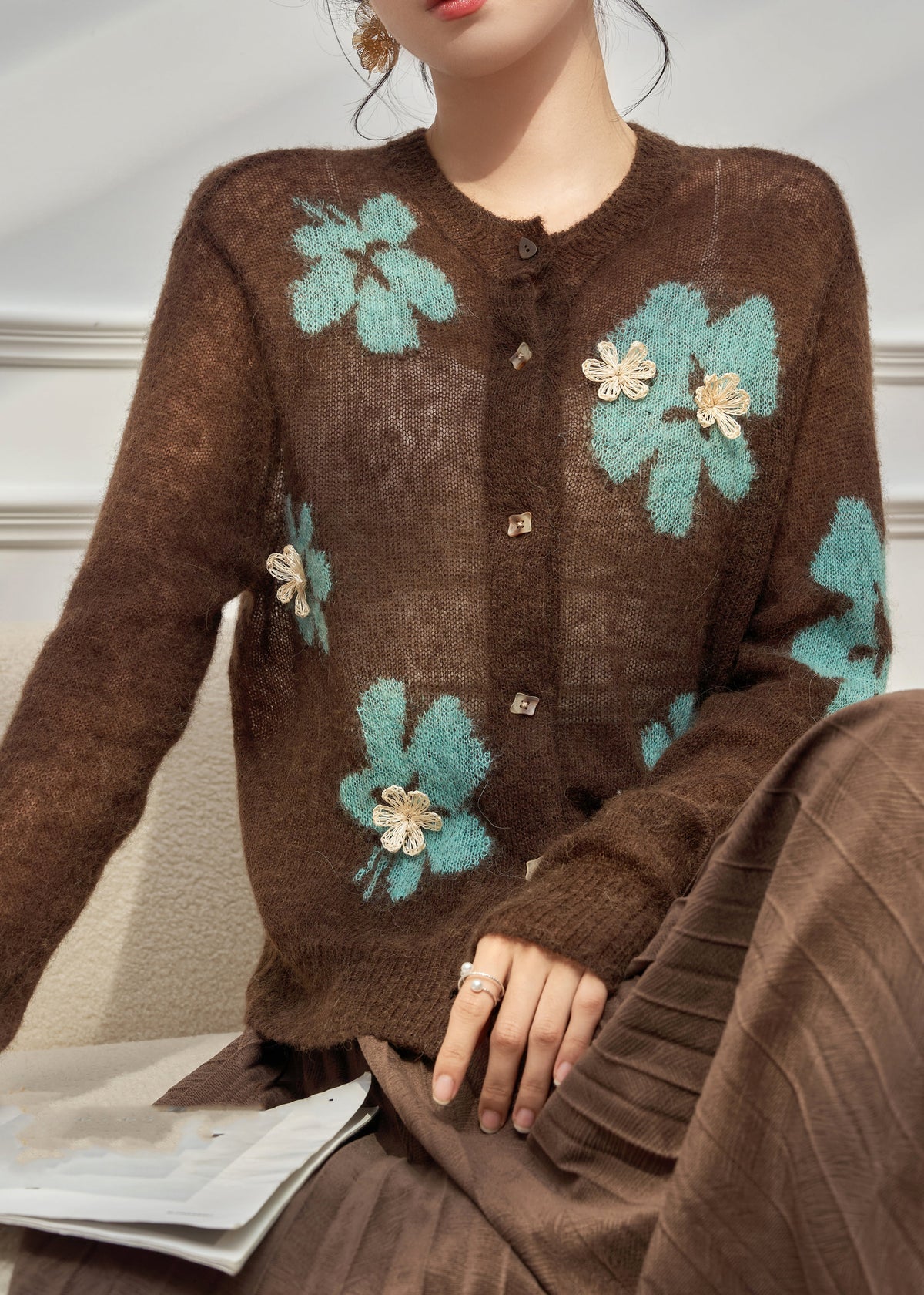 Classic Vintage & Enduringly Stylish Cardigan