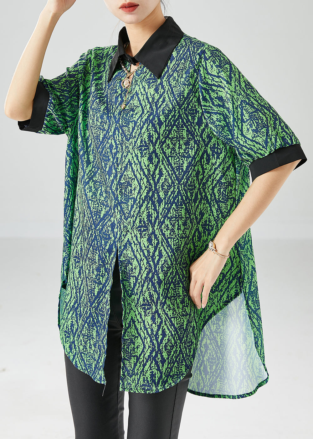 A Vintage Style Top with Delicate Timeless Details