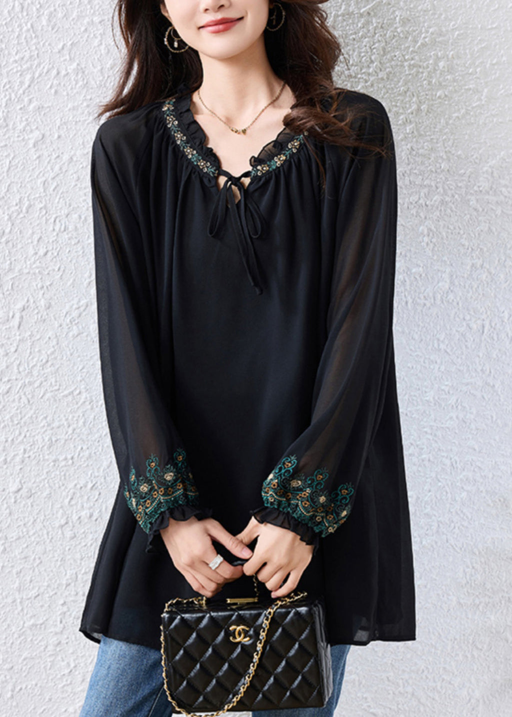 Classic Vintage Blouse with a Flattering Fit