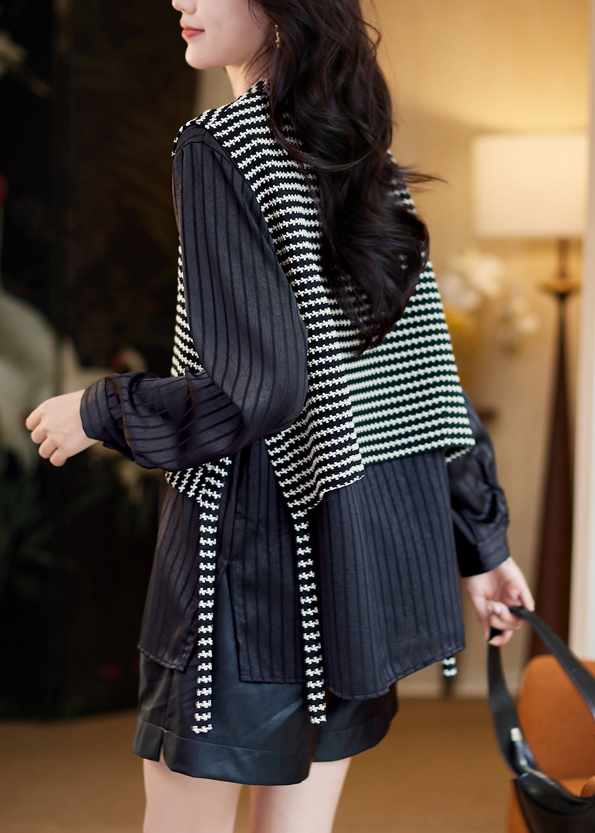 Classic Vintage & Enduringly Stylish Top
