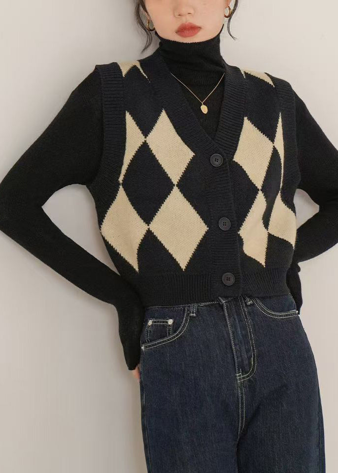 Elegantly Styled Cardigan for Everyday Wear