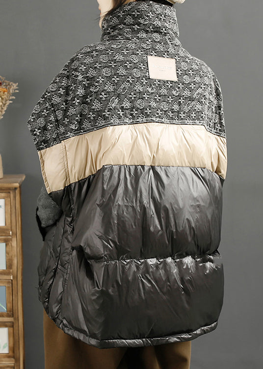 Effortlessly Elegant Garment with a Timeless Design