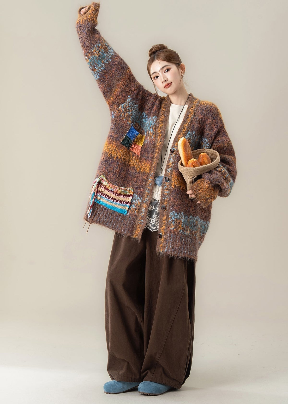 Classic Vintage Sweater with a Flattering Fit