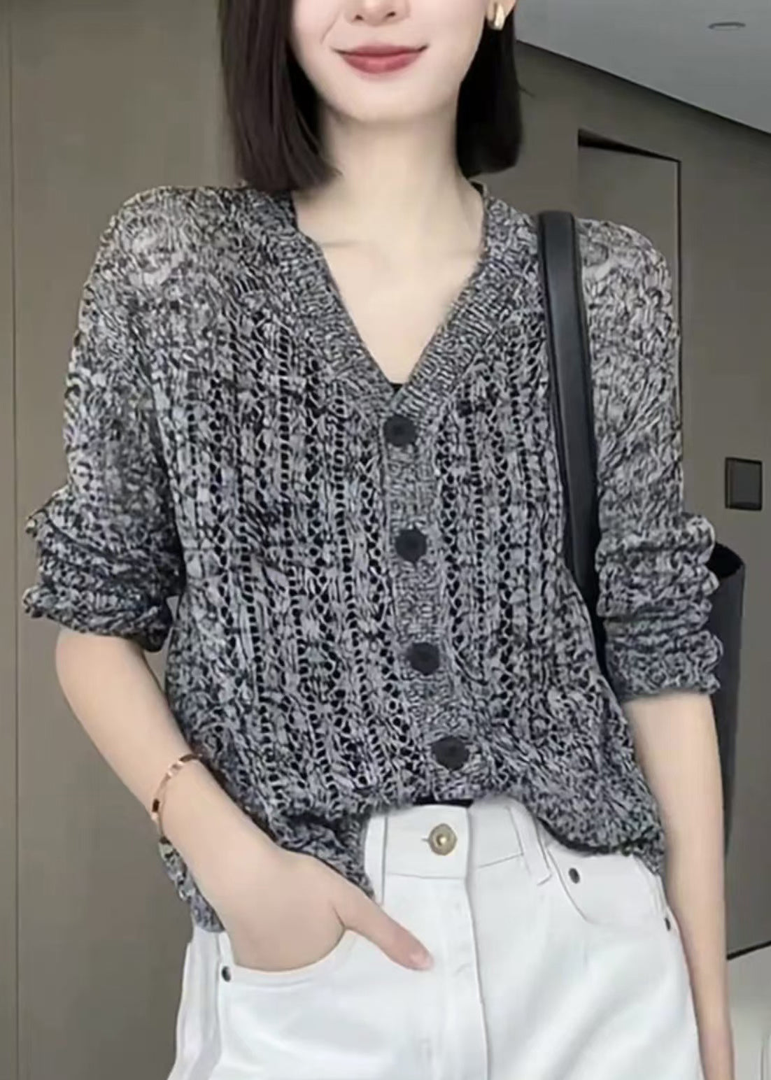 Beautifully Crafted Cardigan in a Classic Style