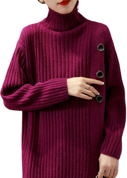 Classic Vintage Sweater with a Flattering Fit