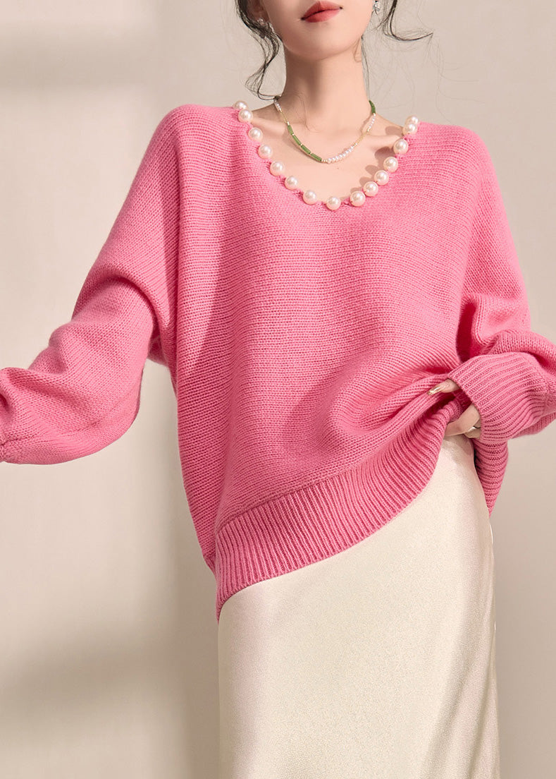 Classic Vintage Sweater with a Flattering Fit