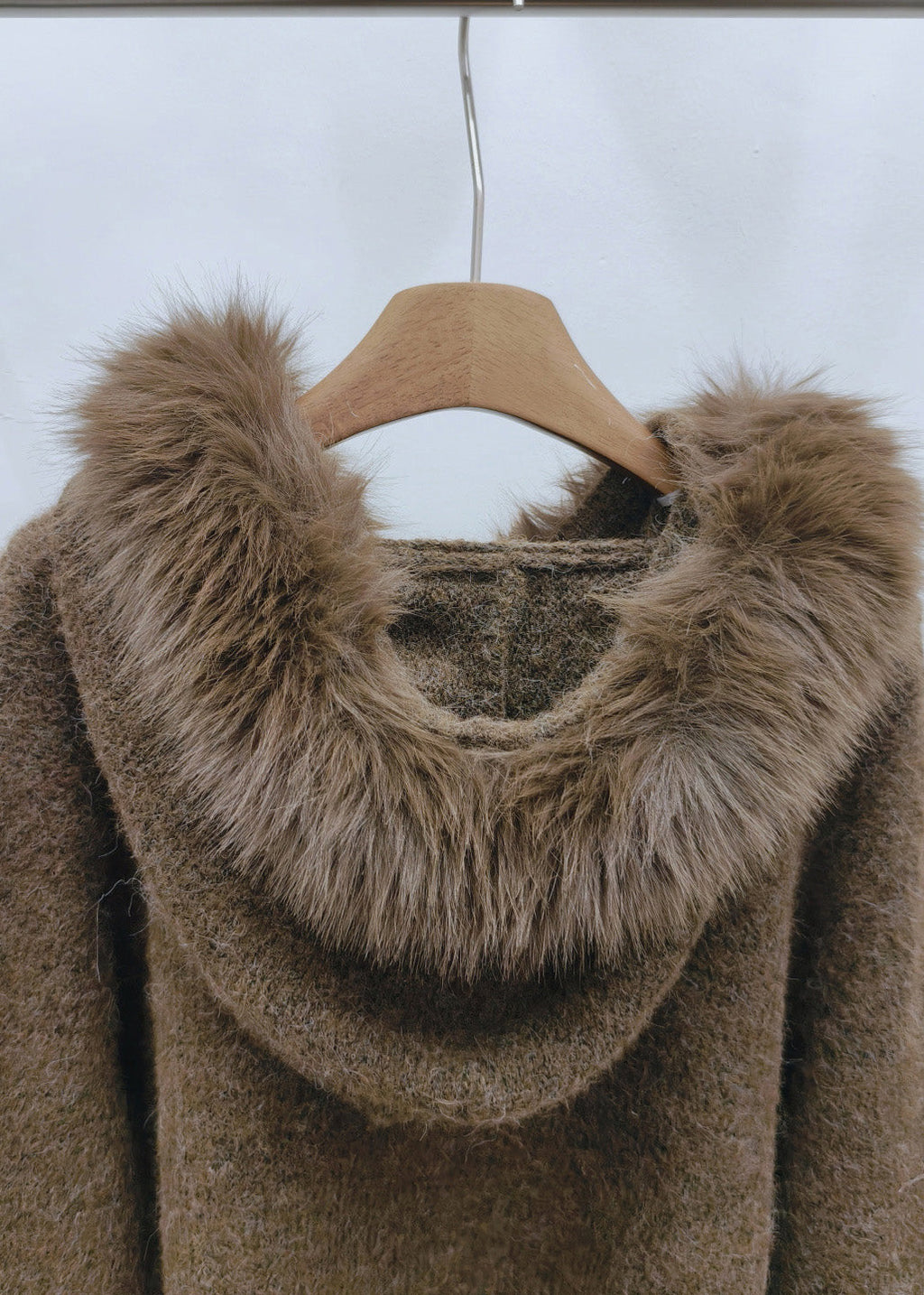 Elegantly Styled Pullover for Everyday Wear