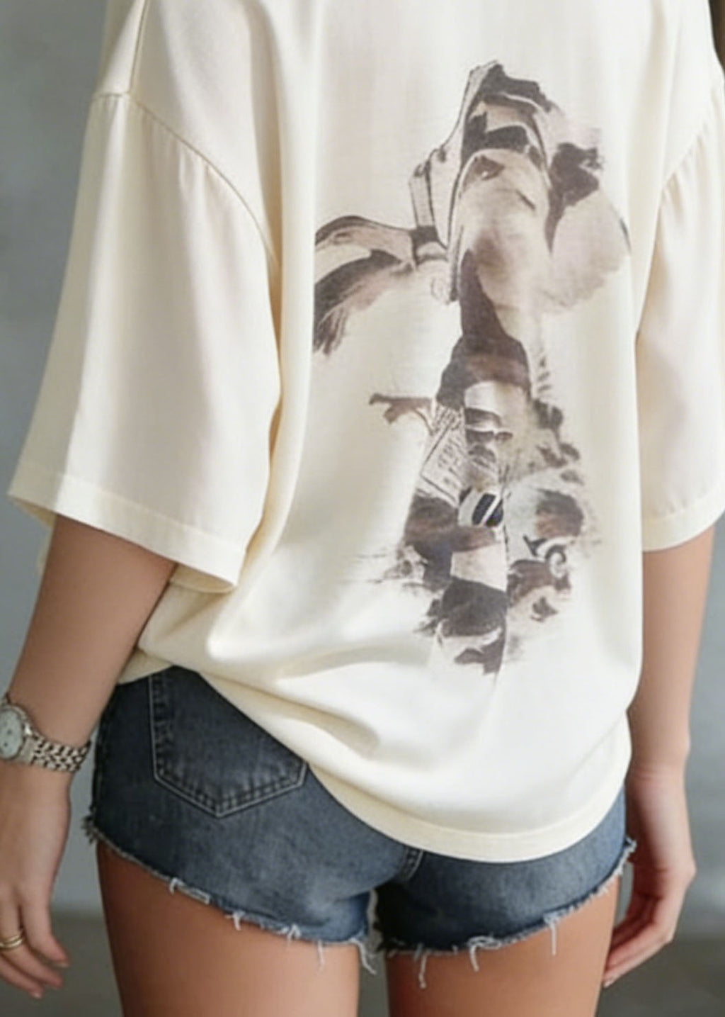 Sophisticated Shirt with a Clean Classic Look