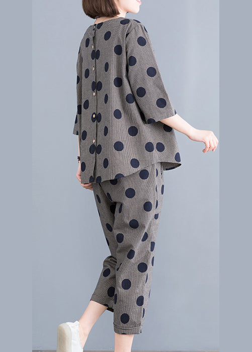 Gracefully Styled Pants for Any Occasion