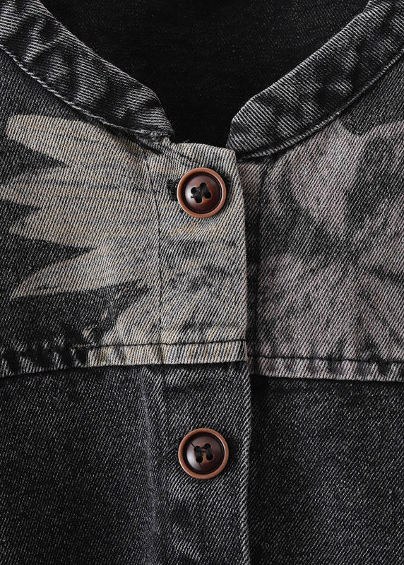 Effortlessly Elegant Coat with a Timeless Design