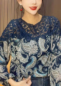 Classic Vintage Shirt with a Flattering Fit