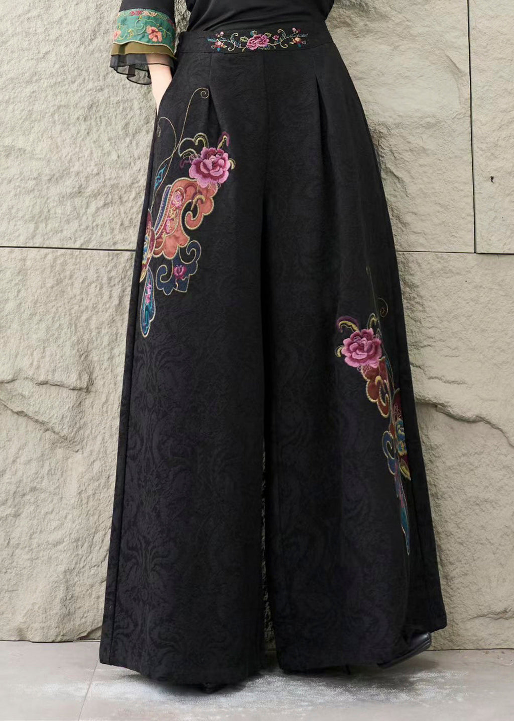 Beautifully Crafted Trousers in a Classic Style