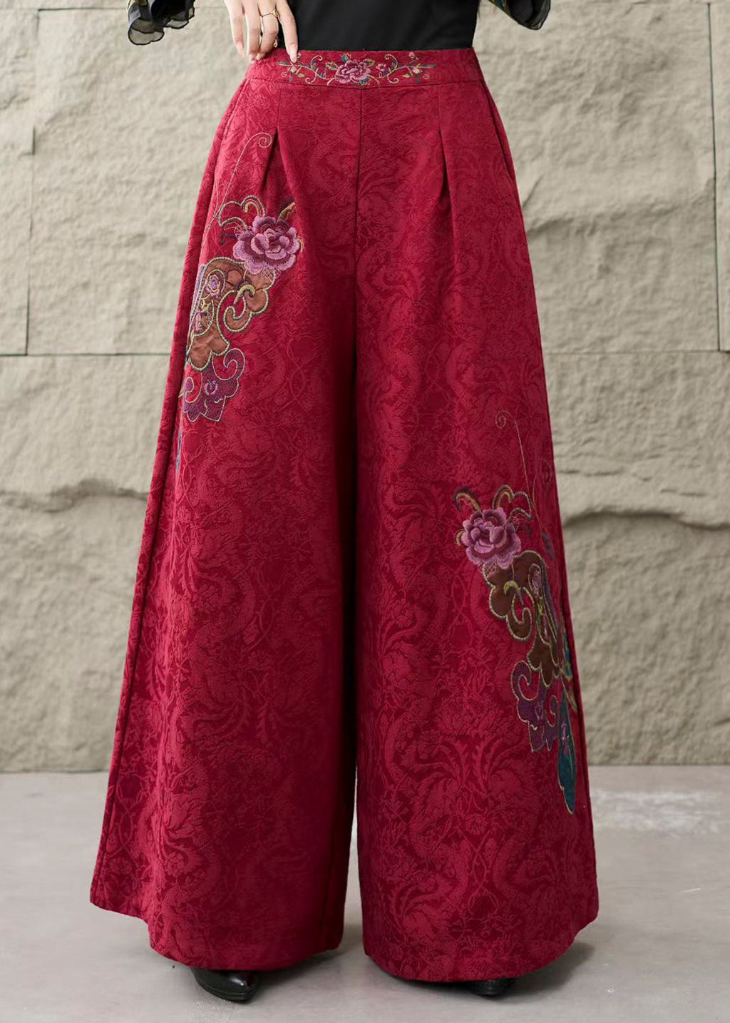 Beautifully Crafted Trousers in a Classic Style
