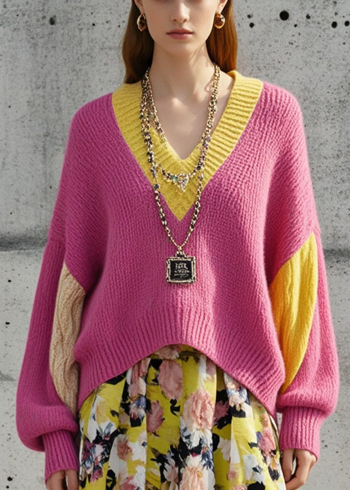 Well Tailored Sweater with a Graceful Silhouette