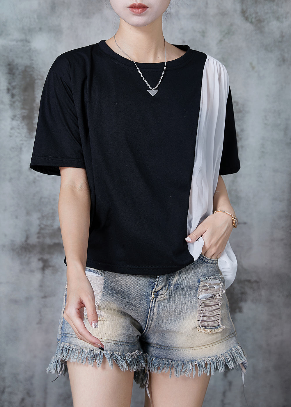 Sophisticated Garment with a Clean Classic Look