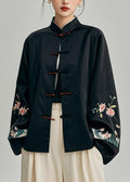 Elegantly Styled Coat for Everyday Wear