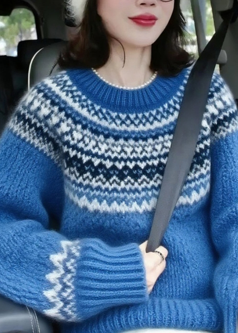 Elegantly Styled Sweater for Everyday Wear