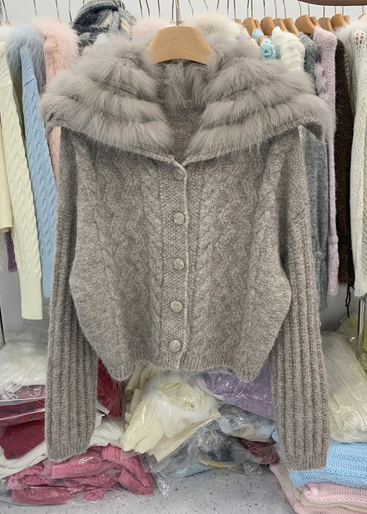 Beautifully Finished Cardigan in a Timeless Design