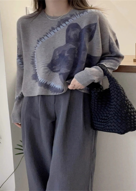 Gracefully Styled Sweater for Any Occasion